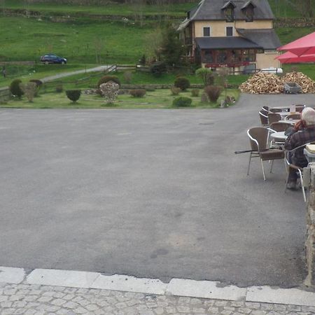 Le Taillon Hotel Gèdre Екстериор снимка