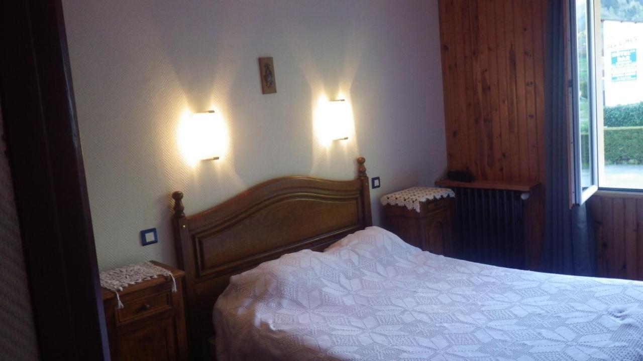 Le Taillon Hotel Gèdre Екстериор снимка