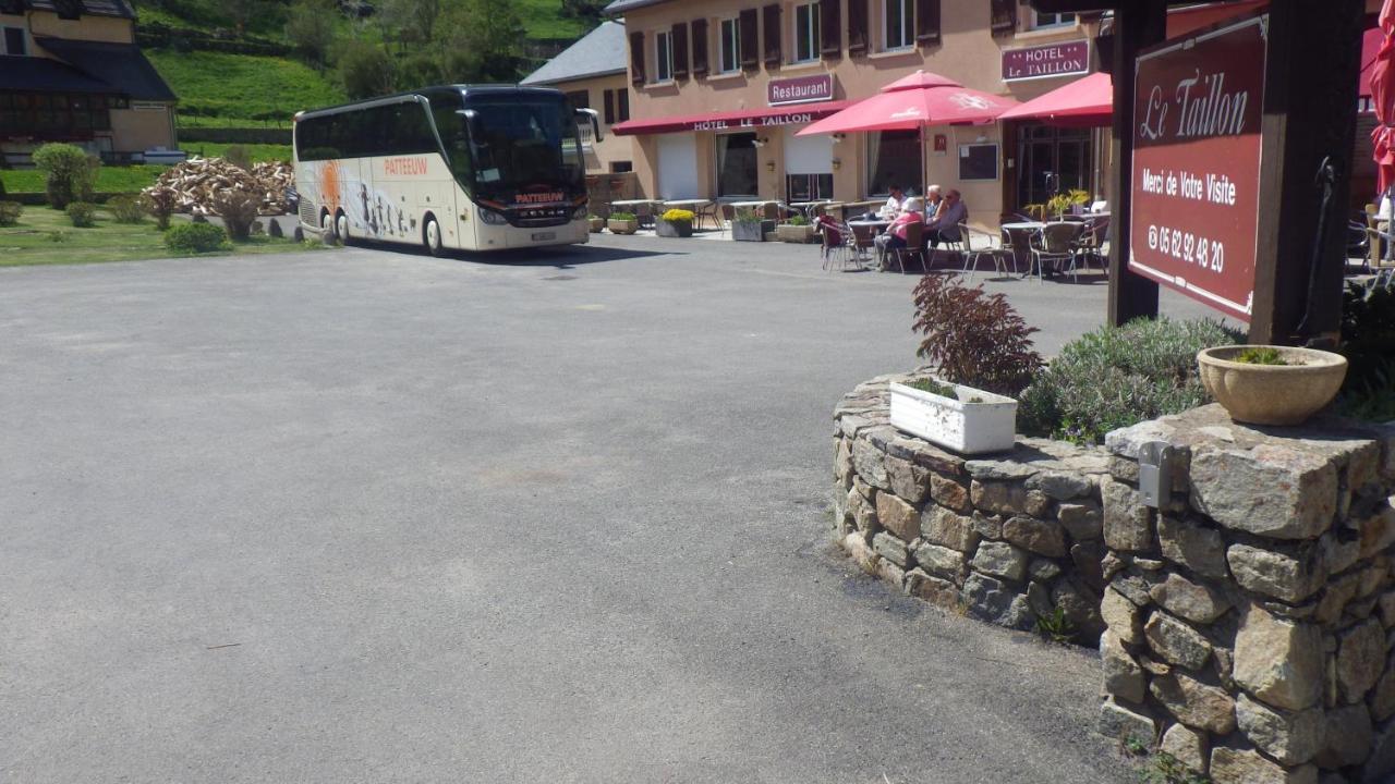 Le Taillon Hotel Gèdre Екстериор снимка